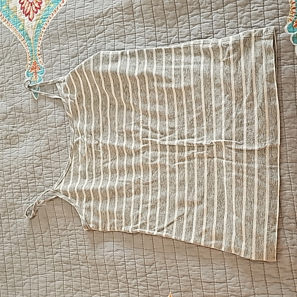 Women's Aeropostale Cami, Gray and white stripped, Large